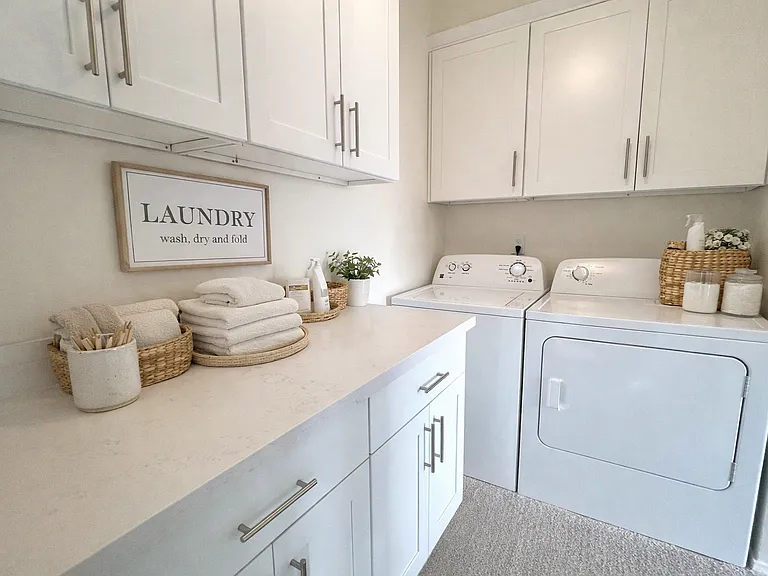 Apartment 407 - Virtually Staged