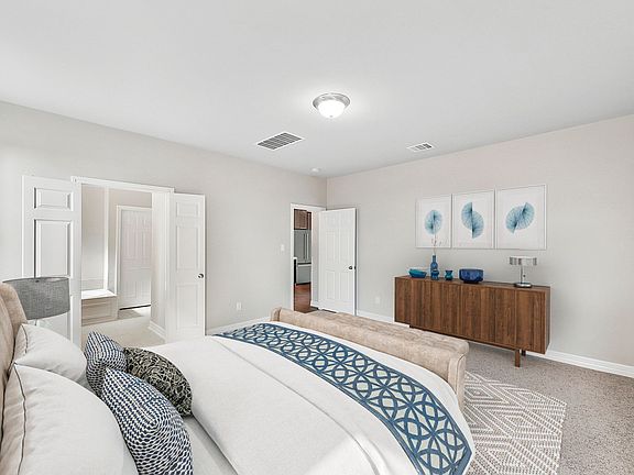 Sierra Vista - Washington Interior Image 3