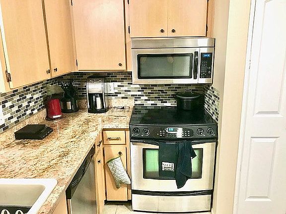 5th image of 9401 Hilldrop Ct