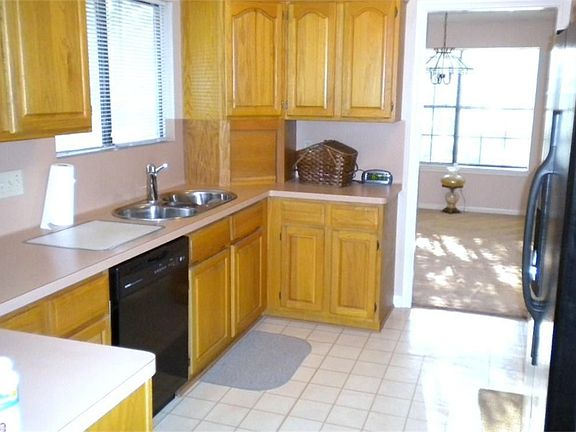 5th image of 12639 Grove Park Dr