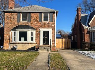 16534 Greenview Ave, Detroit, MI 48219