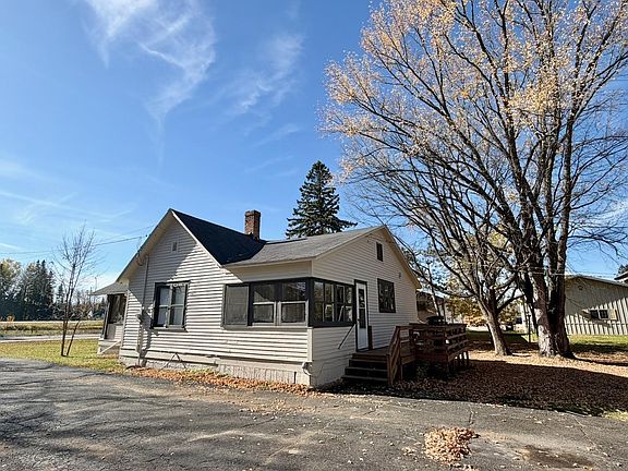 3rd image of 309 W Vermilion Dr