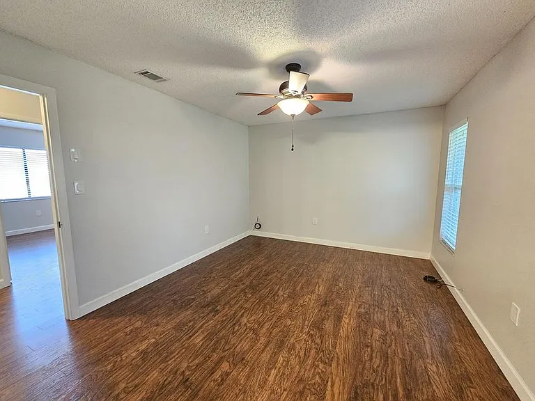 6527 Pleasant Ave — Photo 8