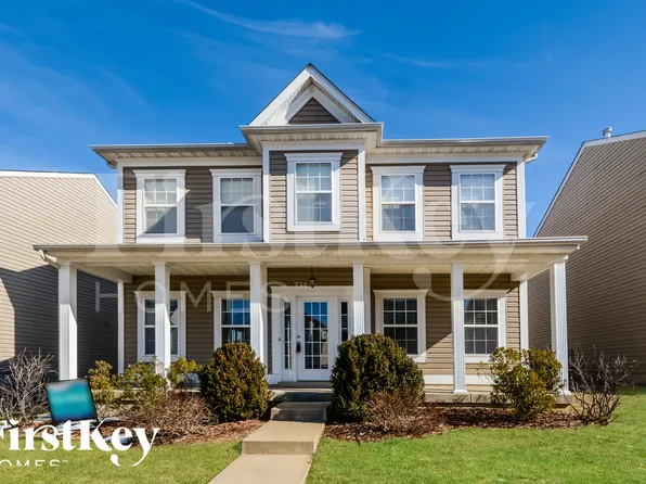 1012 Glengarry Dr, Wentzville, MO 63385