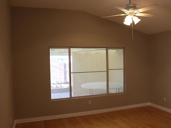 5th image of 7512 Edgerton Dr