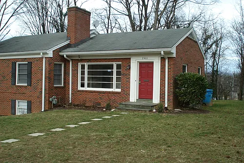 2401 Broadway Ave SW #A Photo 1