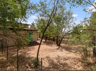 608 Pinon Dr #B, Santa Fe, NM 87501