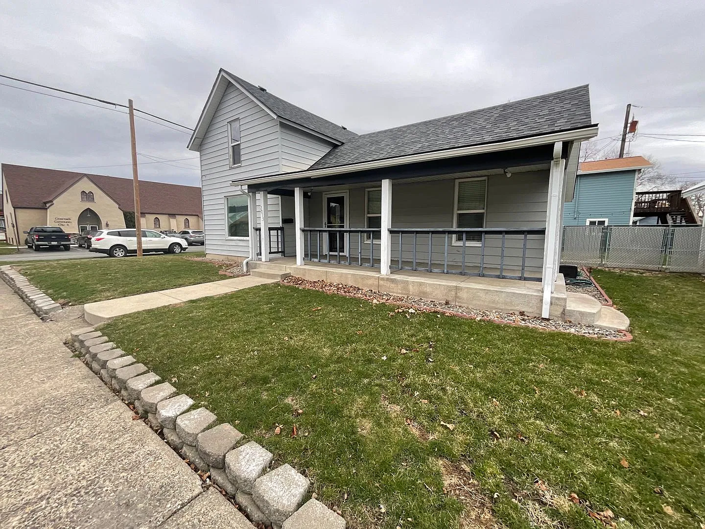 2015 Cedar St., La Grande, Oregon 97850 — Photo 1