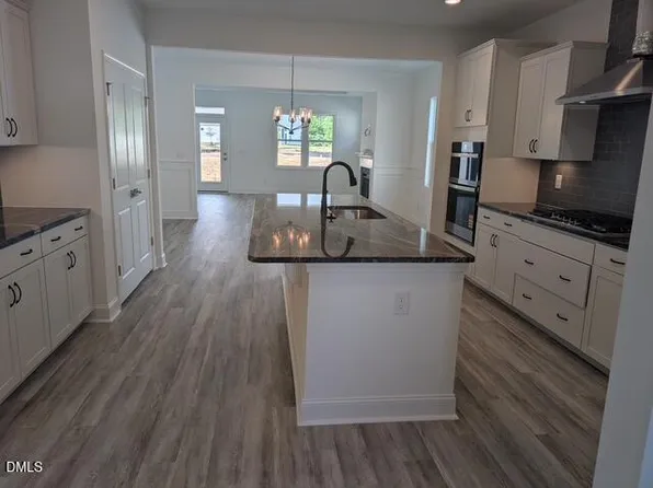 344 Village Walk Dr, Clayton, NC 27520