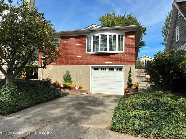 43 Cloverdale Ave, Staten Island, NY 10308