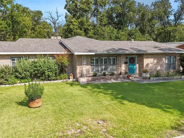 103 Lilac Ln, Del Rio, TX 78840