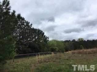 1313 Tobacco Barn Rd, Fuquay Varina, NC 27526