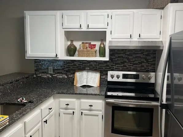 606 Squire Ln APT G, Fallston, MD 21014