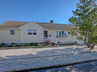 287 W 16th St, Ship Bottom, NJ 08008