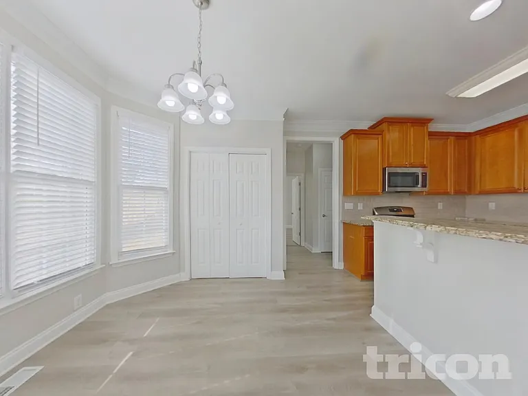 22 Vinings Lake Dr SW — Photo 5