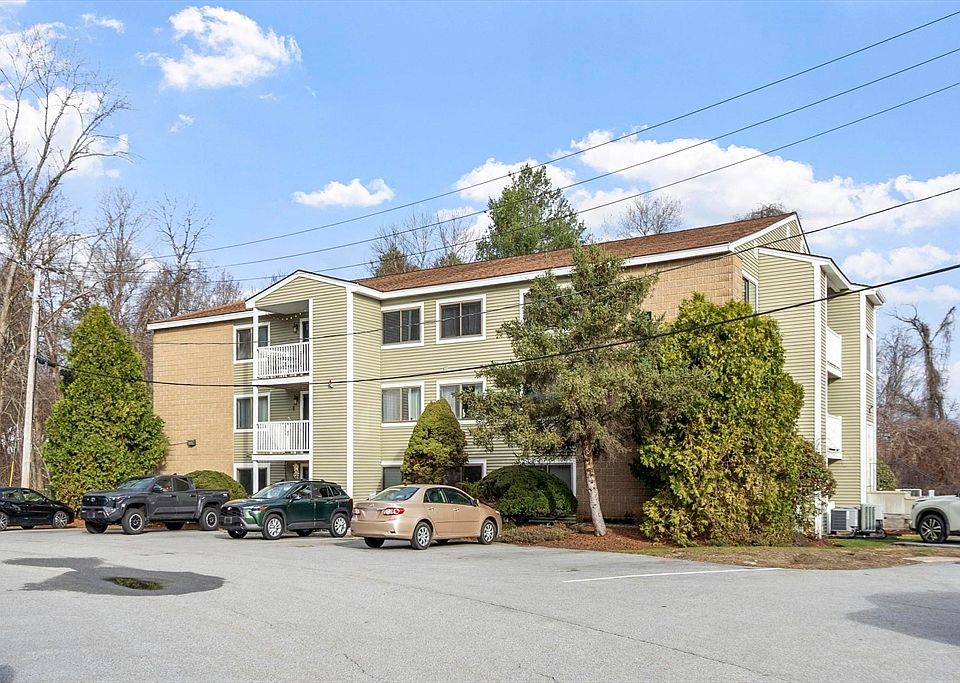 1st image of 4 Bridgeview Cir Unit 36