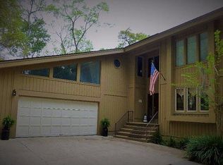 264 Dutchmans Cove Rd, Midway, GA 31320