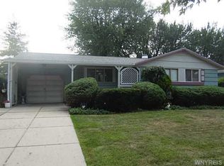 117 Greentree Rd, Tonawanda, NY 14150