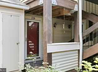 10310 Luria Commons Ct #2D, Burke, VA 22015