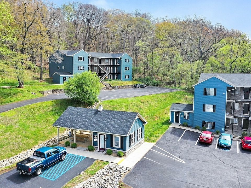 Mount Pleasant Villas Apartment Homes