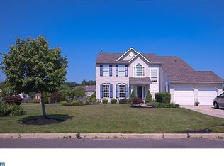 205 Harrison Ridge Dr, Mullica Hill, NJ 08062