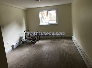 3 Peartree Dr, Lexington, MA 02420