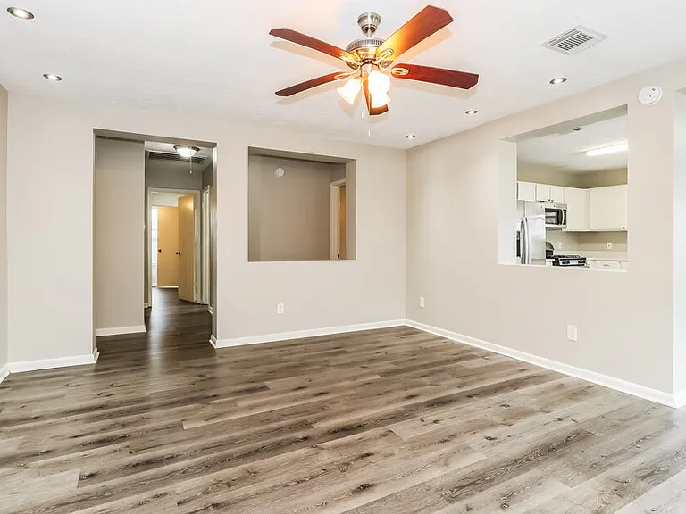 10247 Country Squire Blvd #1 — Photo 5