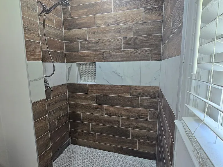 120 Milton Ave — Photo 16