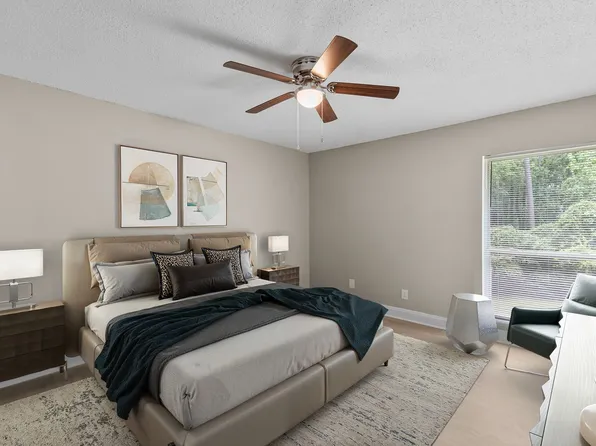 The Landing on Emerald Pointe