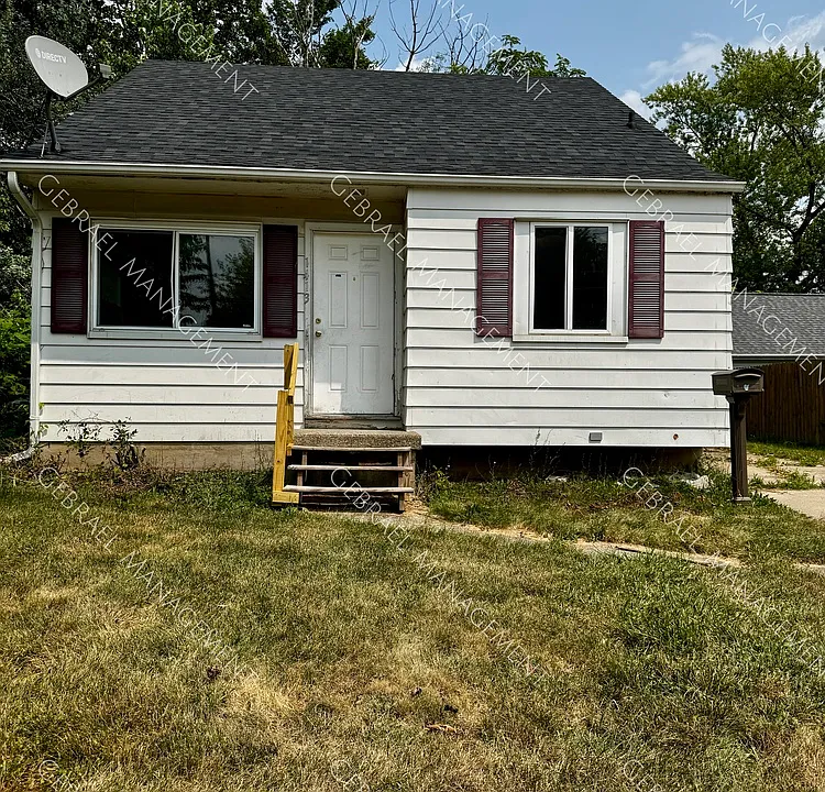 1413 Mann Ave