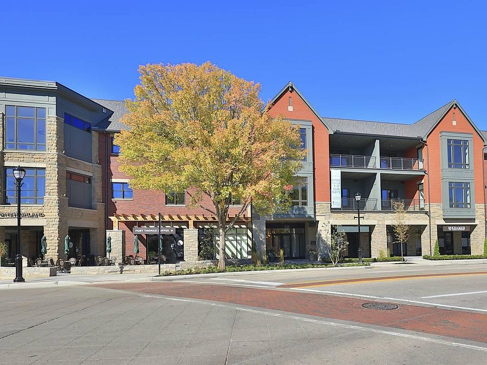 1st image of 1 Highland Ave #208
