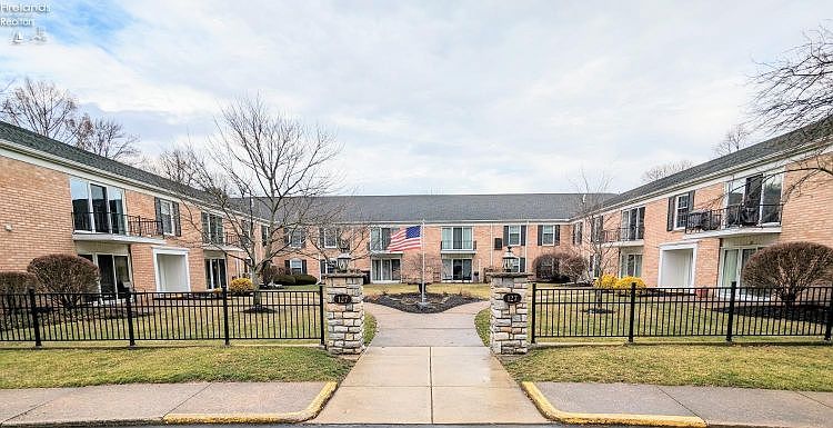 1st image of 127 Stonyridge Dr APT 214