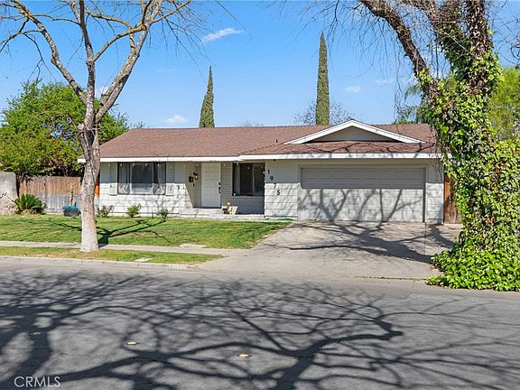 3rd image of 1975 E Alexander Ave