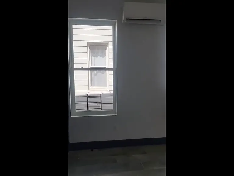 711 Commonwealth Ave #3A — Photo 2