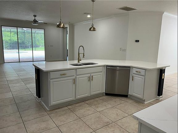 4th image of 36 Privado Ct