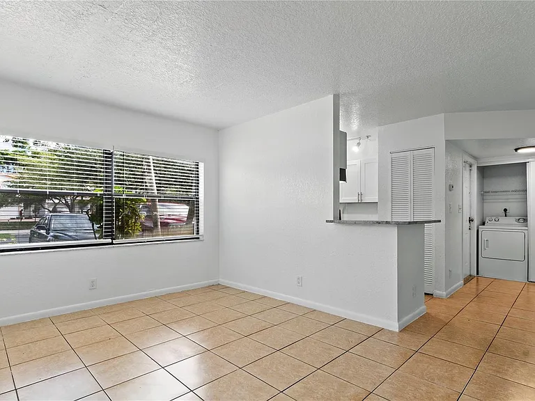 11632 NW 26th Ct — Photo 13