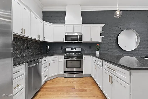 Sold by Corcoran | media 14