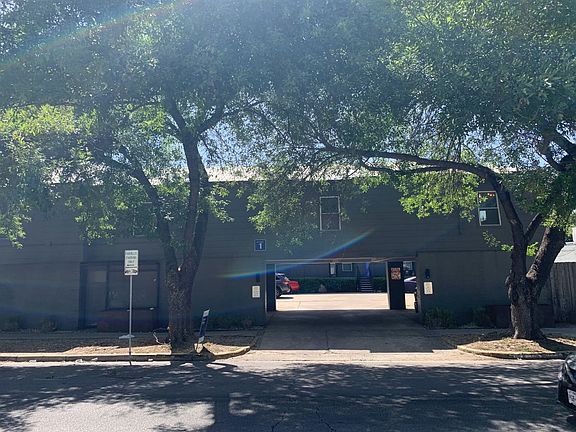 3rd image of 2020 S Congress Ave APT 1215