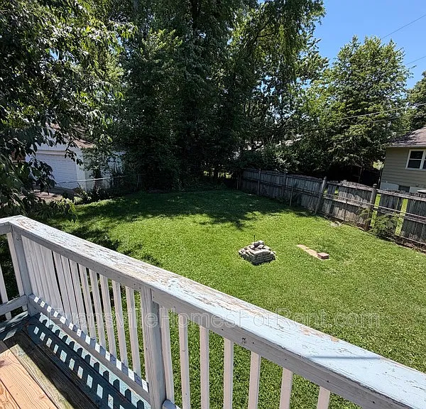 1309 Alvord Ln — Photo 20