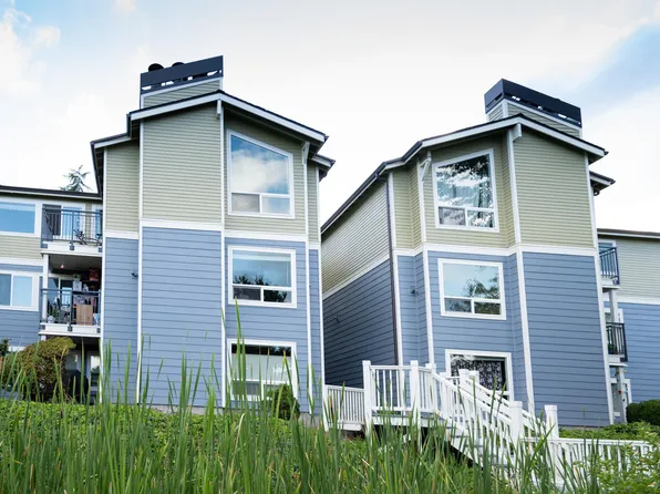 7577 Old Redmond Rd APT 6, Redmond, WA 98052