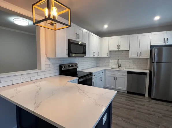 1 & 3 Cedar Street, 1 Cedar St #3-23, Worcester, MA 01609