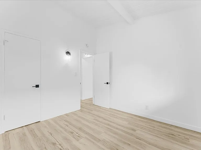 12244 Grevillea Ave #H — Photo 9