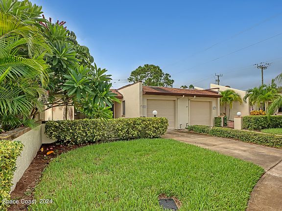 3rd image of 541 Summerset Ct
