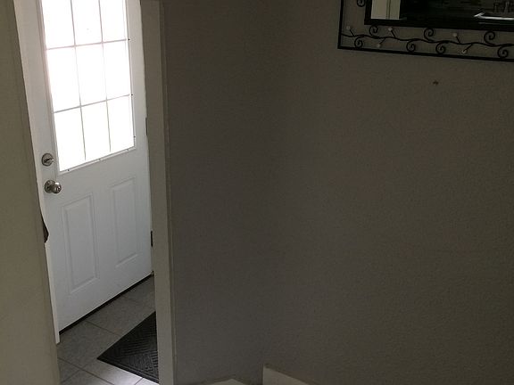 2nd image of 106 W 20th Ave