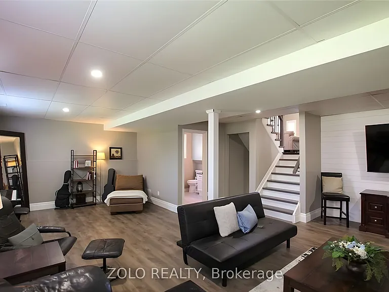 29 Summers Dr — Photo 18