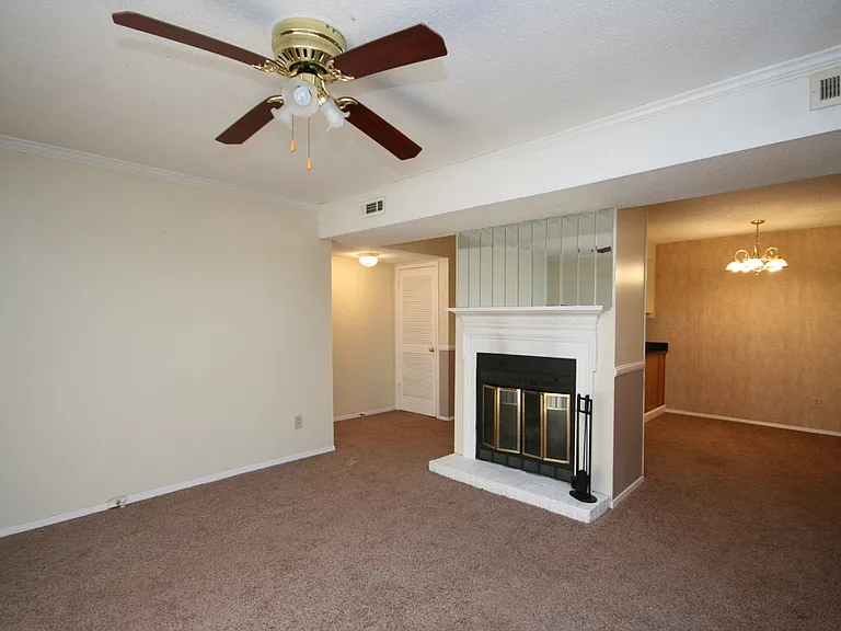 6644 Willow Pointe Dr NW #1-A — Photo 13