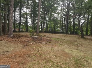 226 Hearthstone Dr, Lagrange, GA 30241
