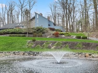 18 Cherokee Ct, Sparta, NJ 07871