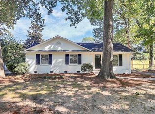 4207 Irvington Dr, Charlotte, NC 28205