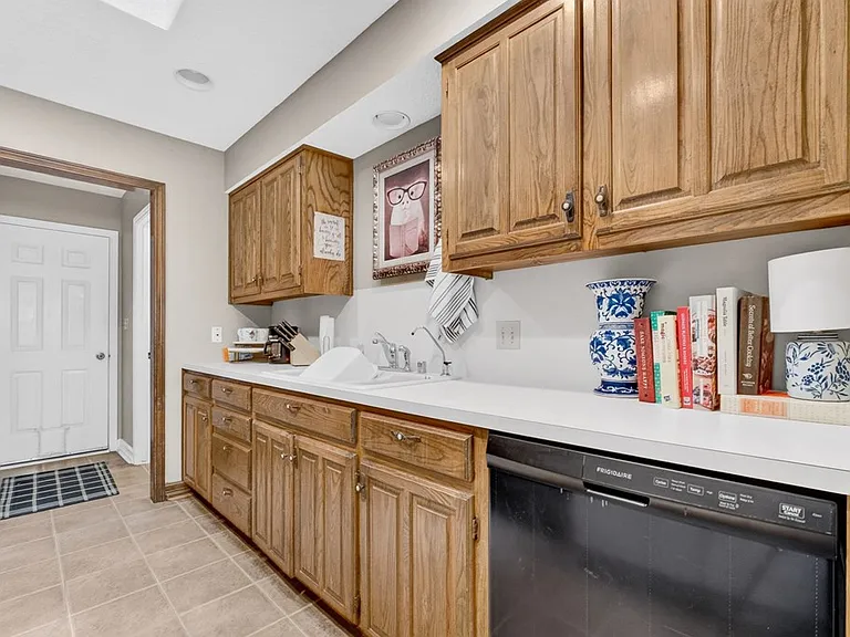 3202 Tealwood Pl — Photo 29